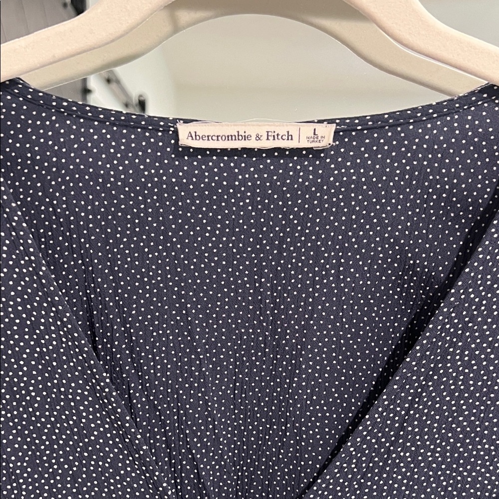 Abercrombie & Fitch Dark Blue Blouse with White Dots - Picture 2 of 7